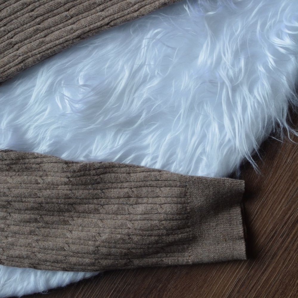 Sweater - Picture 3 of 6